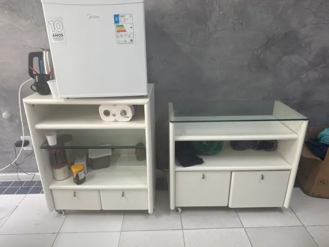 Móveis para apoio 