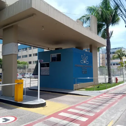 COQUEIRAL DE ITAPARICA - 1A ETAPA(PRÓXIMO A TODO COMÉRCIO), APTO 03 QTOS COM DEPENDÊNCIA,