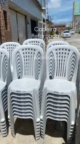 Cadeira de plástico | Nova 
