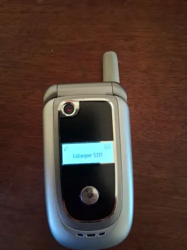 Celular Motorola. 