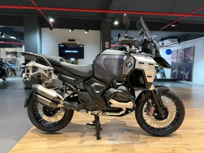 BMW R 1300 GS Adventure Premium Triple Black - c/ Akrapovic