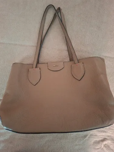 Bolsa arezzo usada