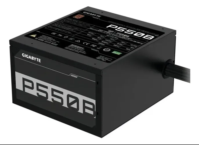 FONTE DE ALIMENTAÇÃO PRA PC GIGABYTE GP550B 550W black