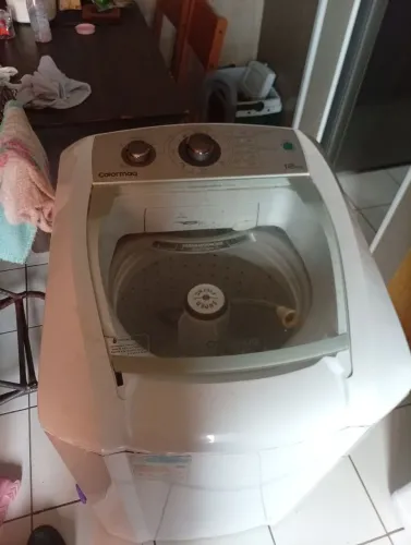 Máquina de lavar Colormaq 12kg com defeito 