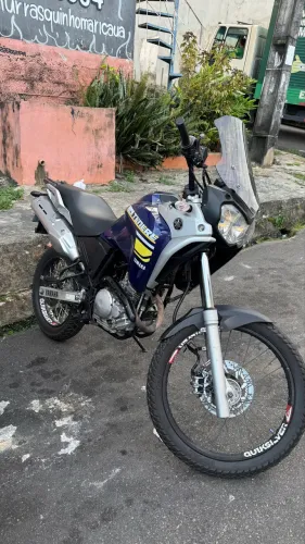 Vendo tenere 250