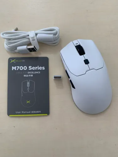 Promoção Delux M700 Pro PAW3395 Branco 26K DPI Novo