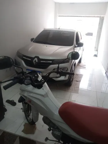 Renault Kwid Intense 1.0 Flex 12V 5P Mec. 2024