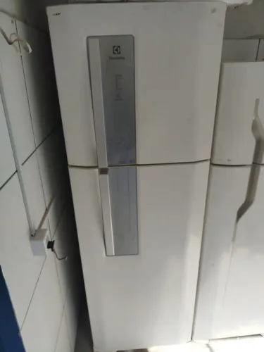 GELADEIRA DUPLEX 110V ELETROLUX