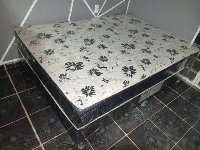 Cama box casal de espuma higienizada