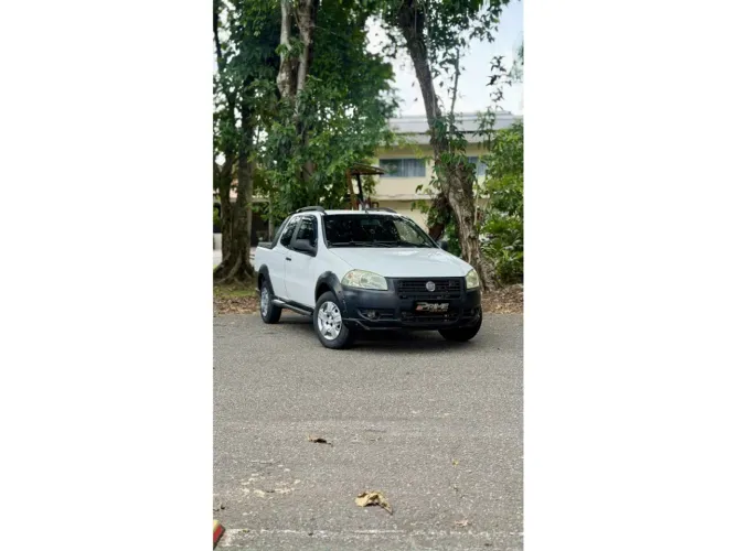 Fiat Strada Working 1.4 MPI Fire Flex 8V CD 2013