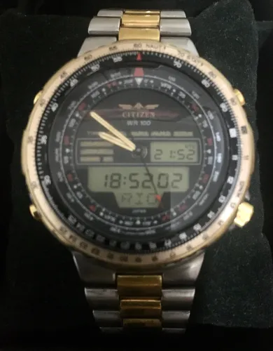 Citizen New Wingman impecável.