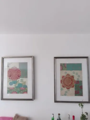 Vendo jogo de quadros decorativos ,com base de aço inox,em estilo mandalas. 80 cm x80 cm
