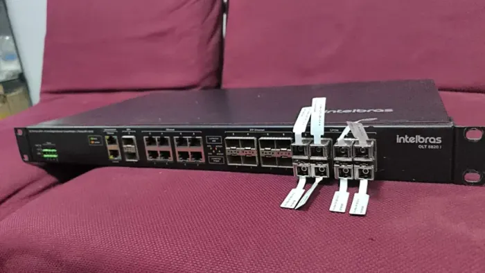 OLT 8820 i GPON
