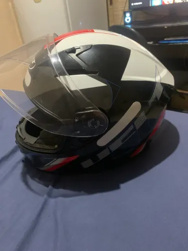 Capacete número 58