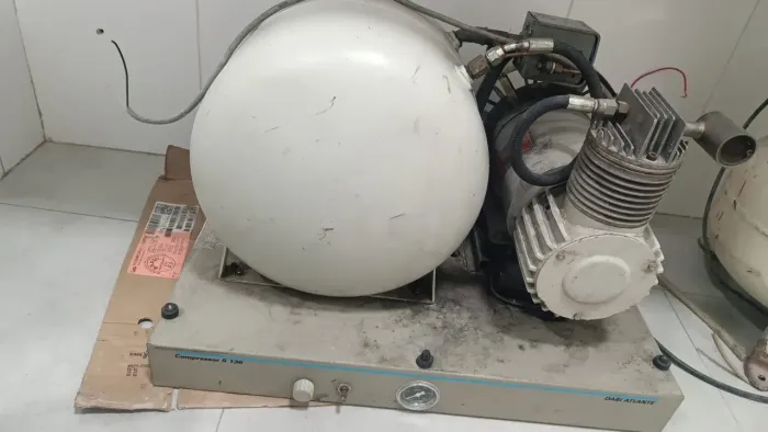 Compressor odontológico