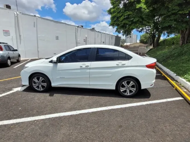 Honda City Sedan LX 1.5 Flex 16V 4P Aut. 2016