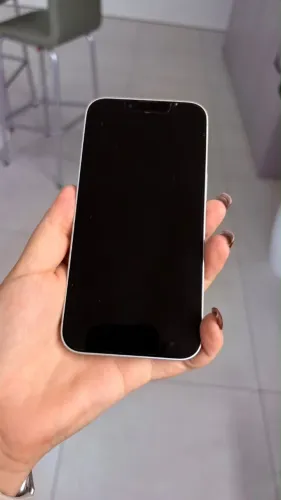 iPhone 16e 128GB Branco