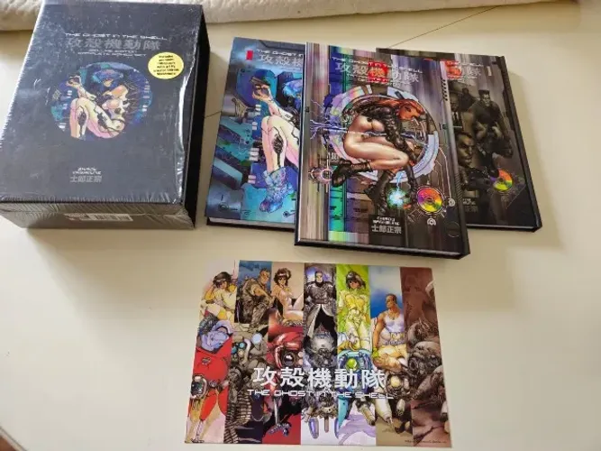 The Ghost in the Shell Deluxe Complete Box Set: Includes Premium Lithograph: 5 (Inglês)