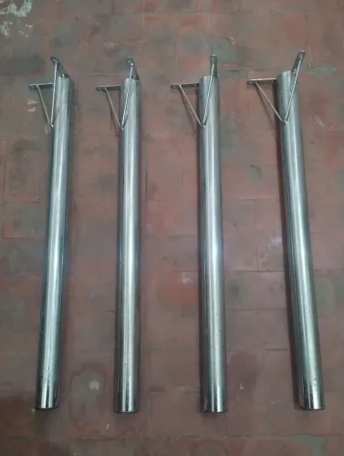 Kit 4 pés de metal cromado para mesa. 71 cm altura dos pés 