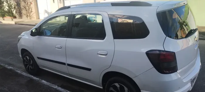 Chevrolet Spin LTZ 1.8 8V Econo.flex 5P Mec. 2016
