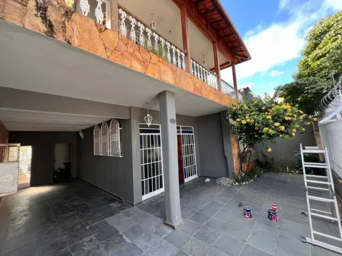 (70032) à venda - Casa com 6 quartos, 4 vagas, no Serra