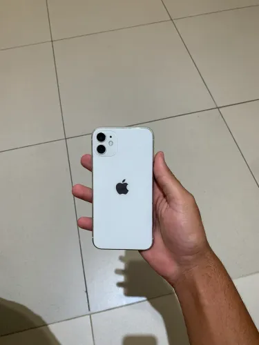 iPhone 11 64GB leia a descrição