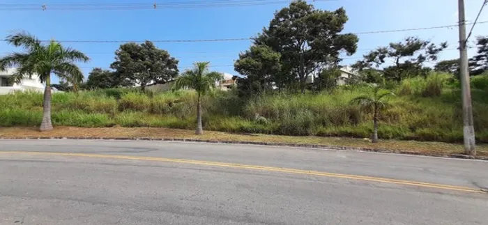 Vendo! Lote de 948m² em Betim