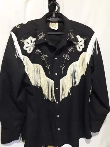 Vendo Linda Camisa de Caubói Importada HbarC