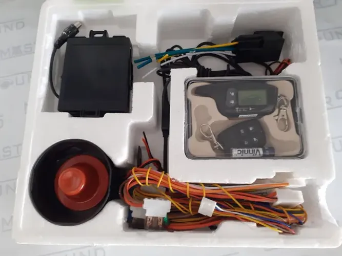 Alarme. Giordon. Com 2 controles. Para carros americano. Novo.