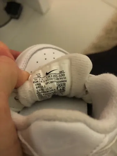 Tenis branco nike original tamanho 17.5 bebê unissex