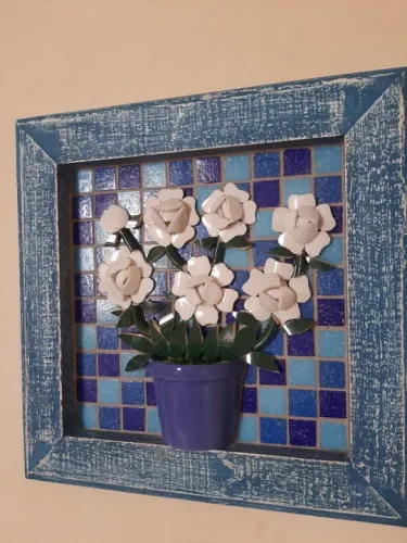 Quadro em mosaico de louça