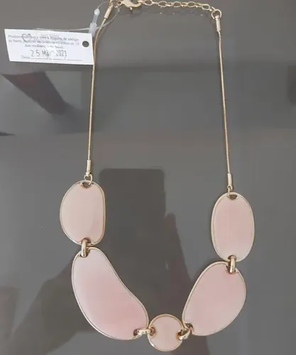 Colar Rose da Metal Nobre NOVO