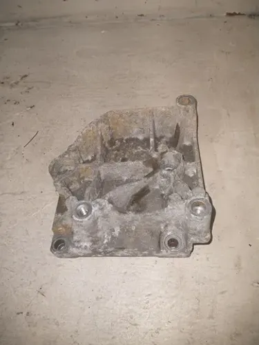 Suporte compressor ar condicionado Peugeot 307 2011 1.6