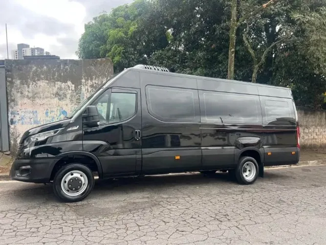 Iveco Daily Minibus 50-170 Turismo (die)(e5) 2022