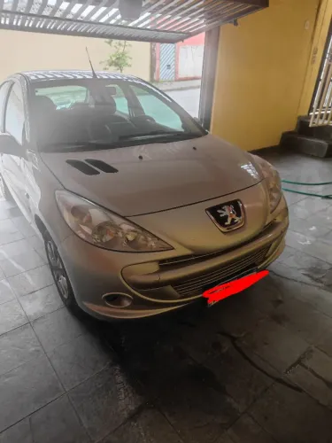 Peugeot 207 XR Sport 1.4 Flex 8V 5P 2011
