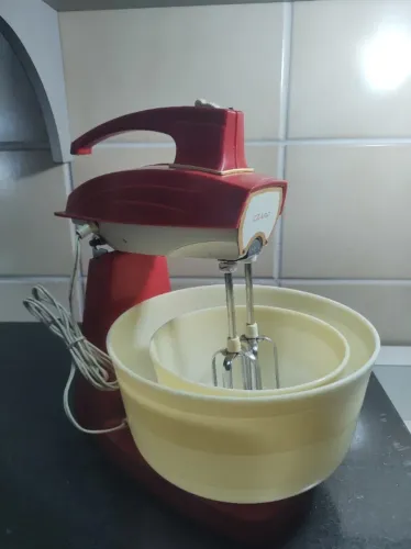 Batedeira de Bolos ARNO anos 70