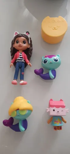 Boneca casa da Gabi