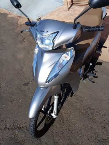 Honda Biz 125cc Cinza 2019