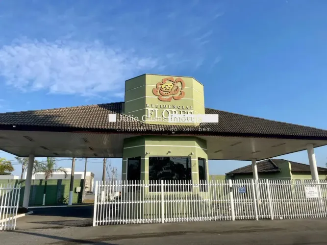 Terreno em condomínio a venda com 274m²