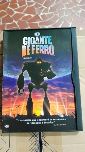 Dvd raro de animaçao - O gigante de ferro