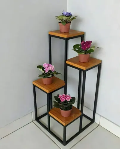 Prateleira de Canto para Plantas - Estilo Industrial