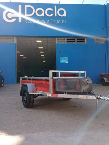 Reboque de cargas carretas carreto