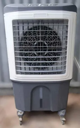 Climatizador 70 litros bem conservado 