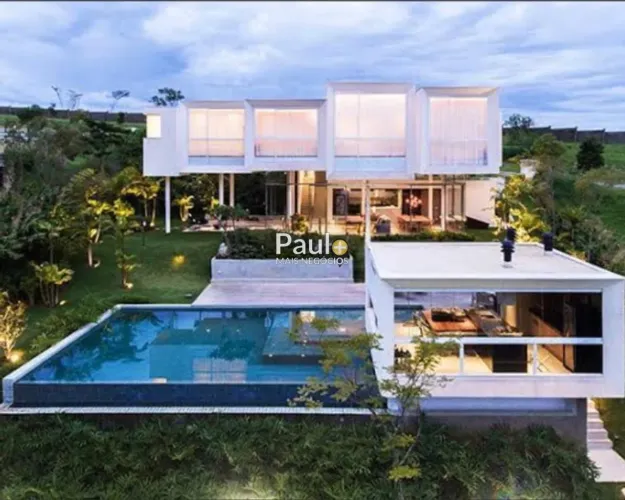 Sobrado à venda em Itatiba, Fazenda Dona Carolina, com 4 suítes, com 528.97 m²