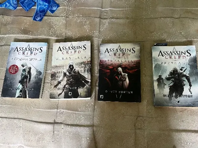 LIVROS ASSASSINS CREED