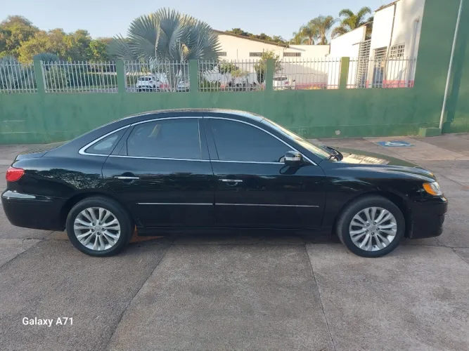 Azera 2010/11 3.3 v6 - carro superconservado