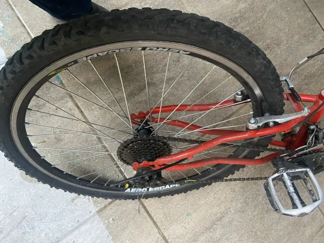 Bike zera, nada pra fazer só pegar e andar 