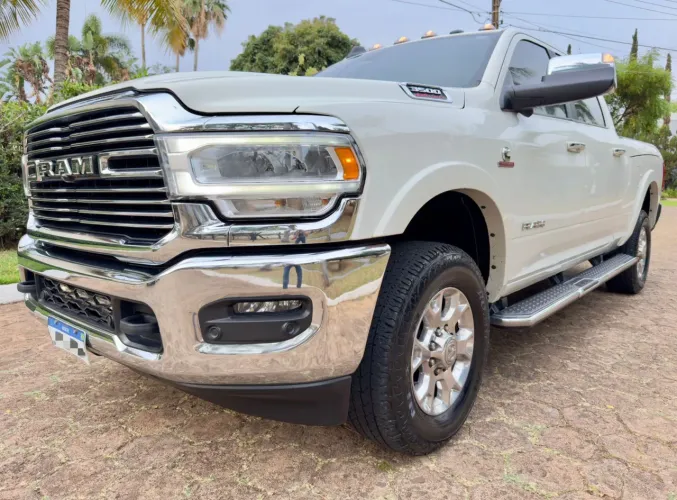 Ram 3500 Laramie 6.7 TB CD 4X4 Diesel 2022