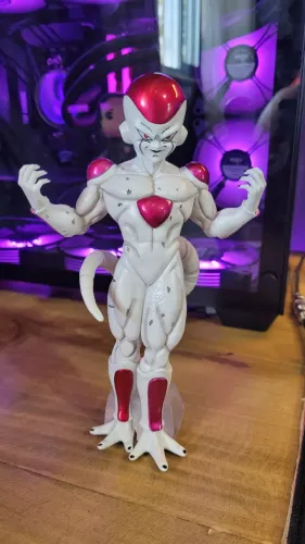 Action Figure Freeza 22cm - Dragon Ball Z de altíssima qualidade (Novo) 