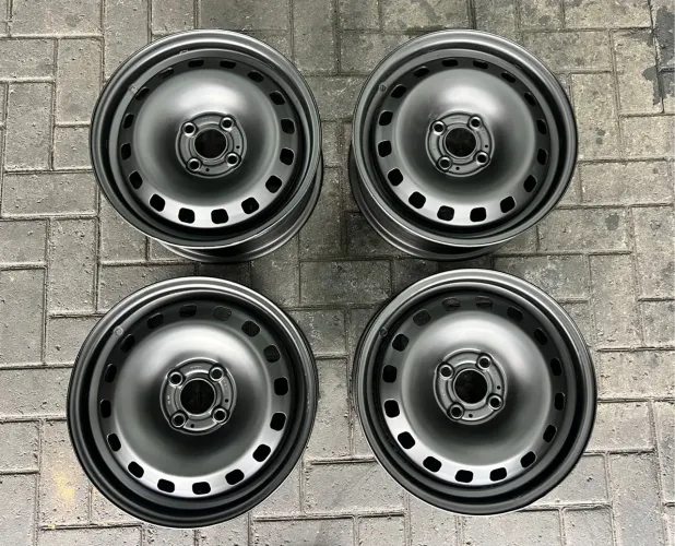 Jogo de Rodas de Ferro 15 VW Volkswagen Original / Roda Ferro Aro 15 VW 4x100
